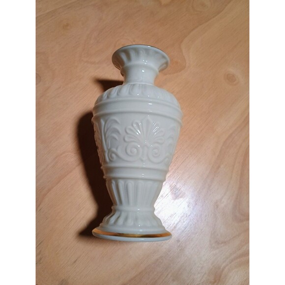 Vintage Lenox Vase Athenian Collection Embossed Floral Cream w/Gold Trim 7” Tall - Picture 2 of 6